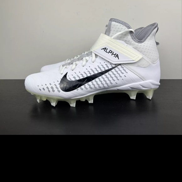 Mens Size 9 Nike Alpha Menace Pro 2 Mid White Football Cleats AQ3209-100 main image 4